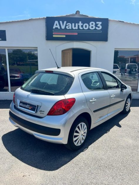 PEUGEOT  207 Urban 1.4 VTI 95CV / Moteur à chaine / CT OK 
