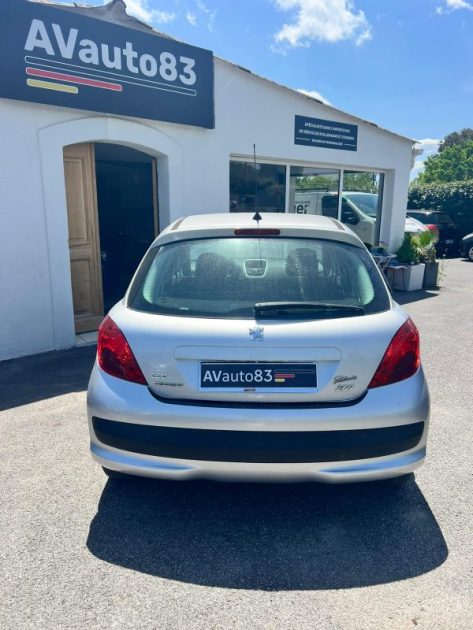 PEUGEOT  207 Urban 1.4 VTI 95CV / Moteur à chaine / CT OK 
