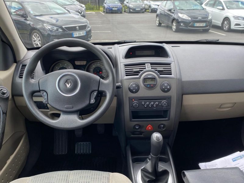 RENAULT MEGANE 2006