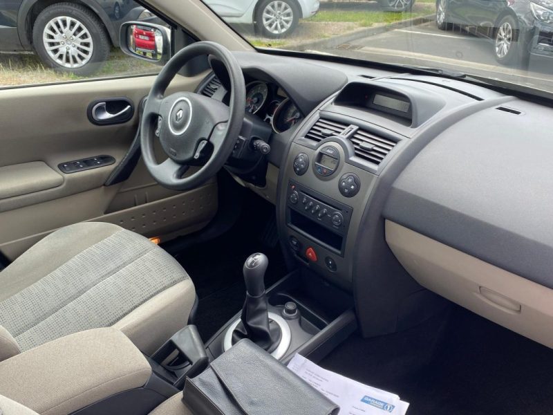RENAULT MEGANE 2006