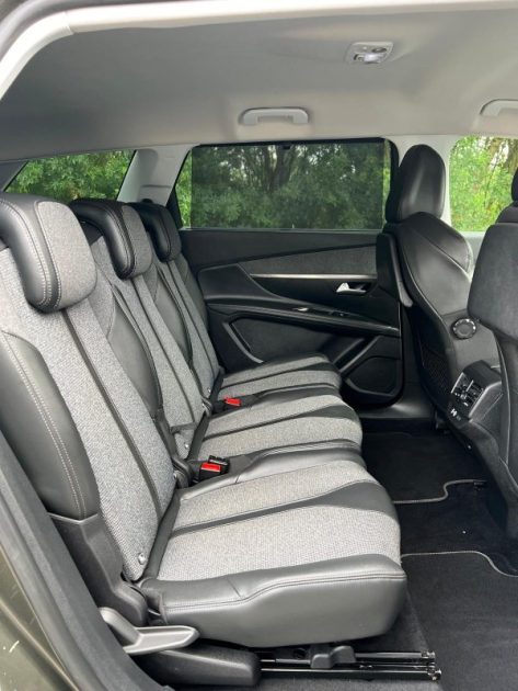 PEUGEOT 5008 2020