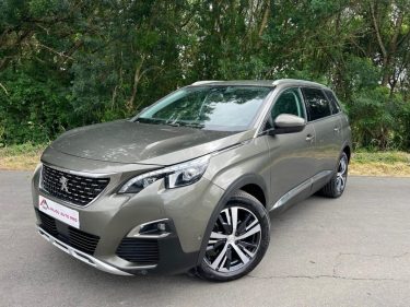 PEUGEOT 5008 2020