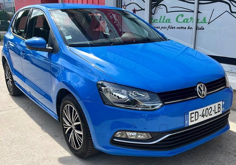 VOLKSWAGEN POLO 2016