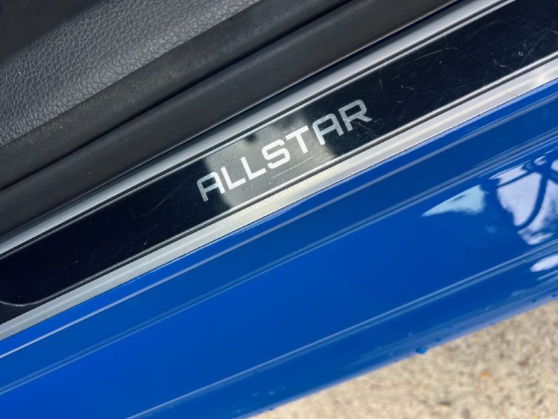 VOLKSWAGEN POLO 2016