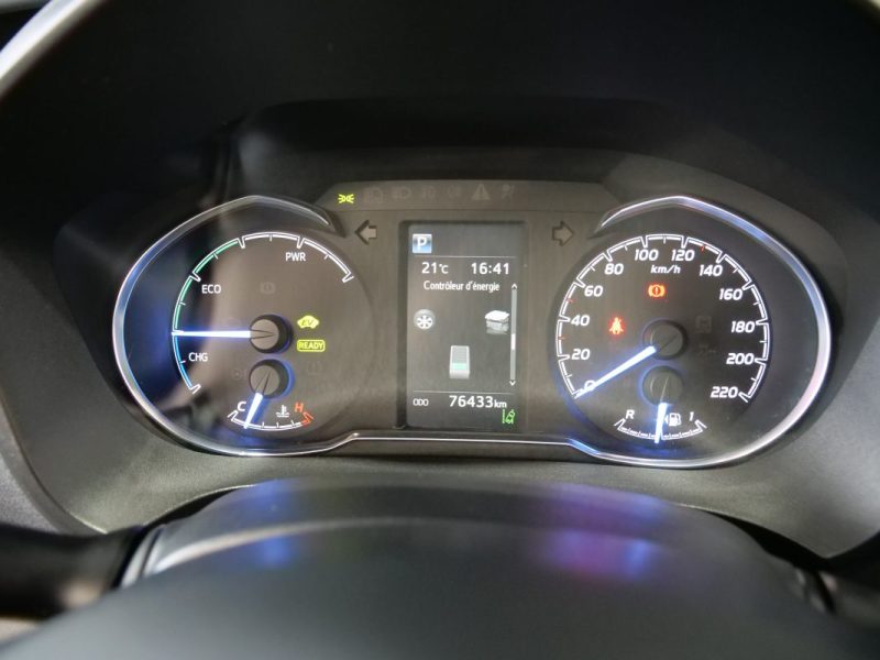 TOYOTA YARIS HYBRID 2018