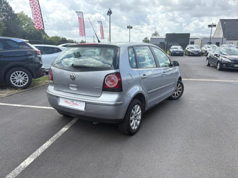VOLKSWAGEN POLO 2008
