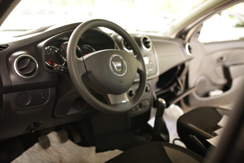 DACIA SANDERO STEPWAY  2013 AMBIANCE 5CV CRITAIR 2