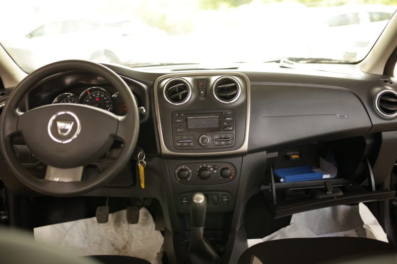 DACIA SANDERO STEPWAY  2013 AMBIANCE 5CV CRITAIR 2