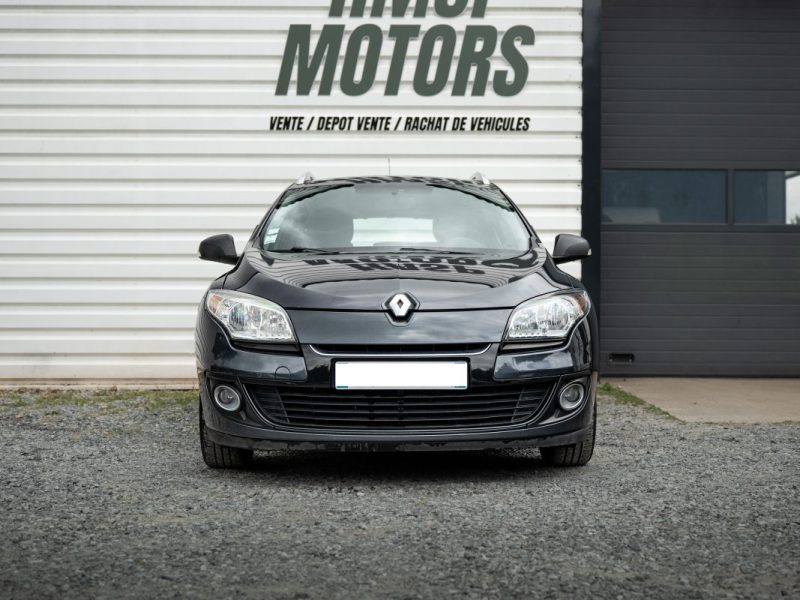 RENAULT MEGANE III Grandtour 2012