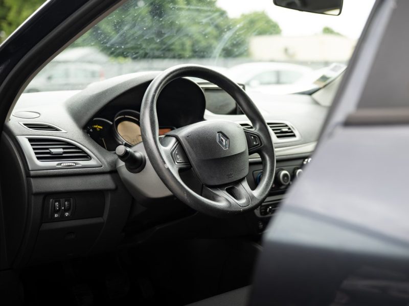 RENAULT MEGANE III Grandtour 2012