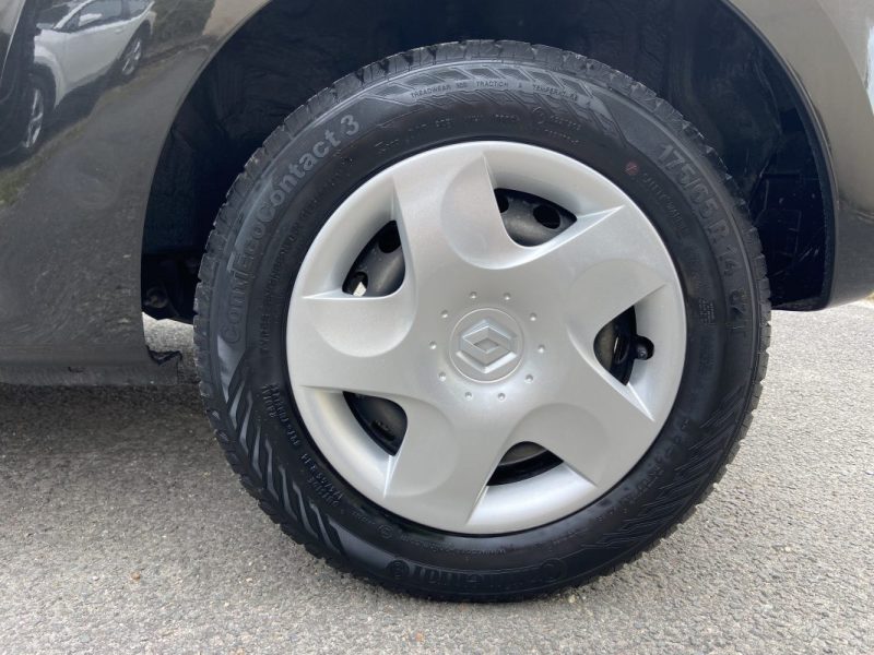 RENAULT TWINGO 1.2i 16V BVA DYNAMIQUE