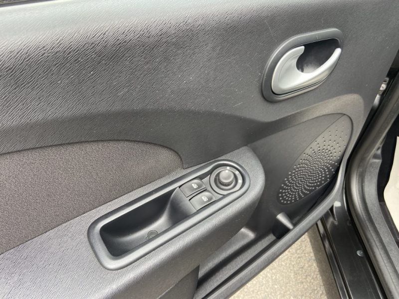 RENAULT TWINGO 1.2i 16V BVA DYNAMIQUE