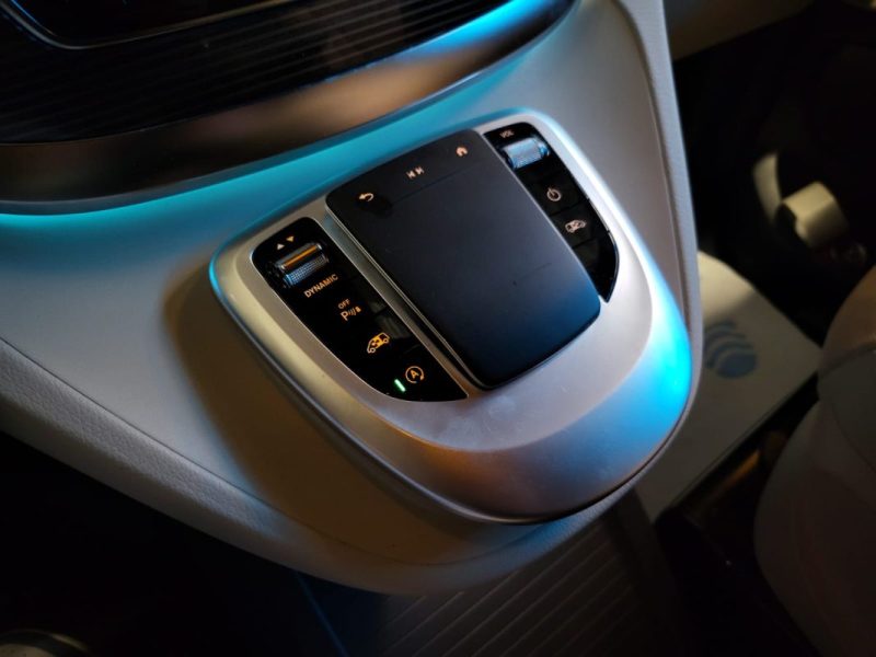 MERCEDES CLASSE V 250 D 4-MATIC 190cv 1ERE MAIN CAMERA + 360/ SIEGES CHAUFFANTS /CARPLAY /KEYLESS