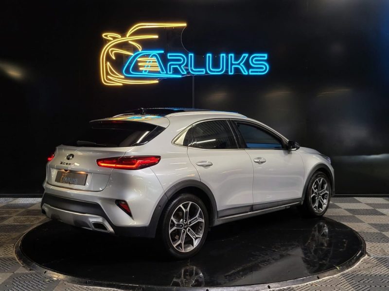 KIA XCEED 1.0 T-GDI 120cv LAUNCH / TOIT OUVRANT / CARPLAY / CAMERA DE RECUL / VIRTUAL COCKPIT / PARK