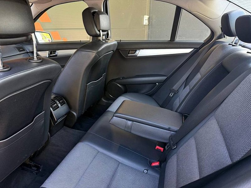 MERCEDES CLASSE C 2010