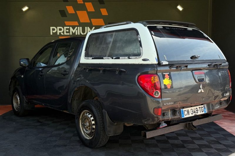 MITSUBISHI L200 2013