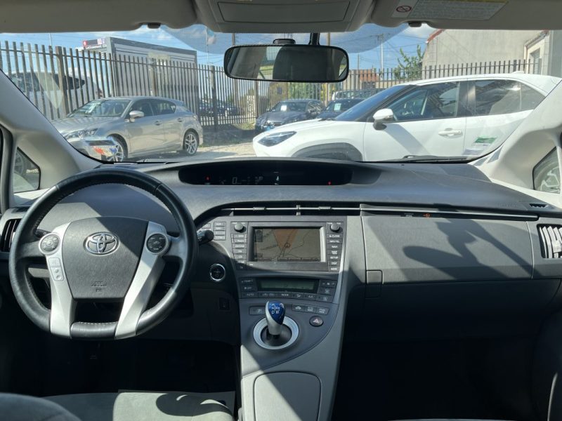 TOYOTA PRIUS 3 136H Dynamic 03/2011