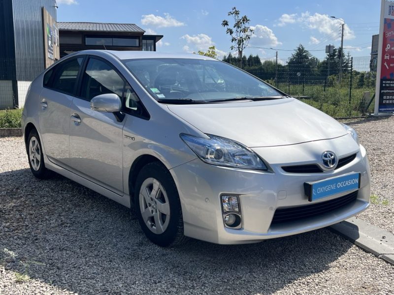 TOYOTA PRIUS 3 136H Dynamic 03/2011