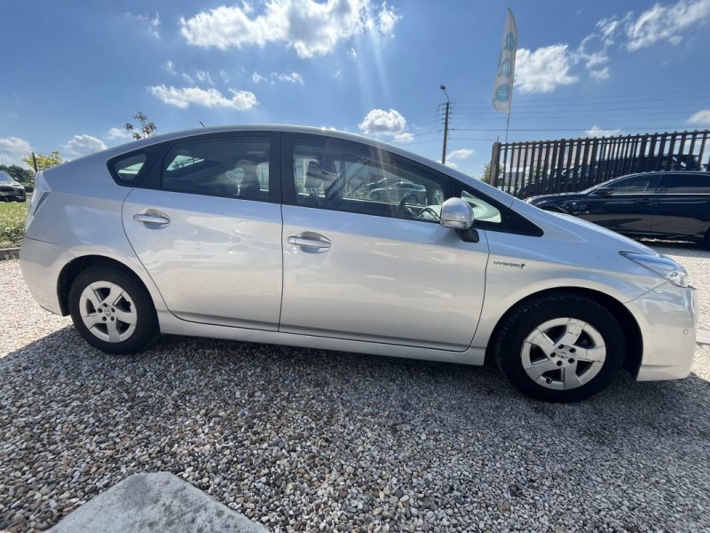 TOYOTA PRIUS 3 136H Dynamic 03/2011