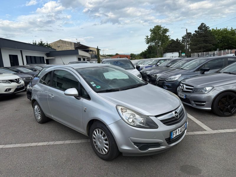 OPEL CORSA 2010