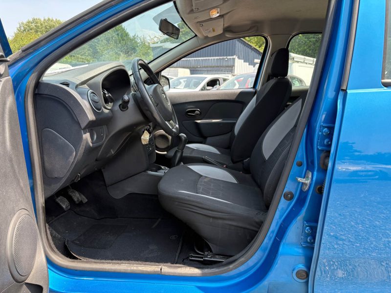DACIA SANDERO 2013