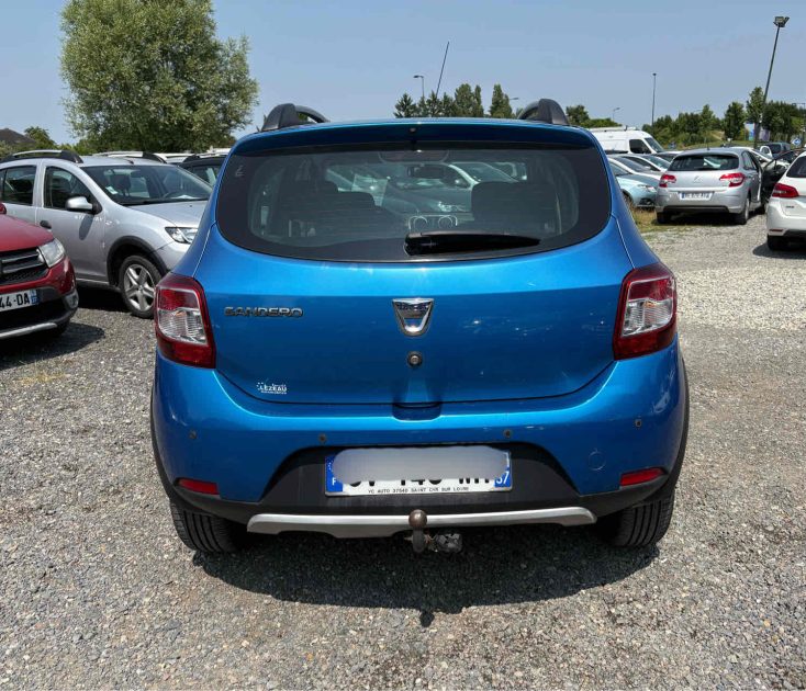 DACIA SANDERO 2013