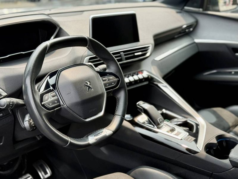 PEUGEOT 5008 II 2.0 BLUEHDI 180 S&S GT LINE EAT8 7 PLACES