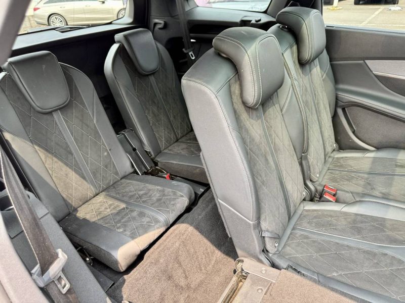 PEUGEOT 5008 II 2.0 BLUEHDI 180 S&S GT LINE EAT8 7 PLACES