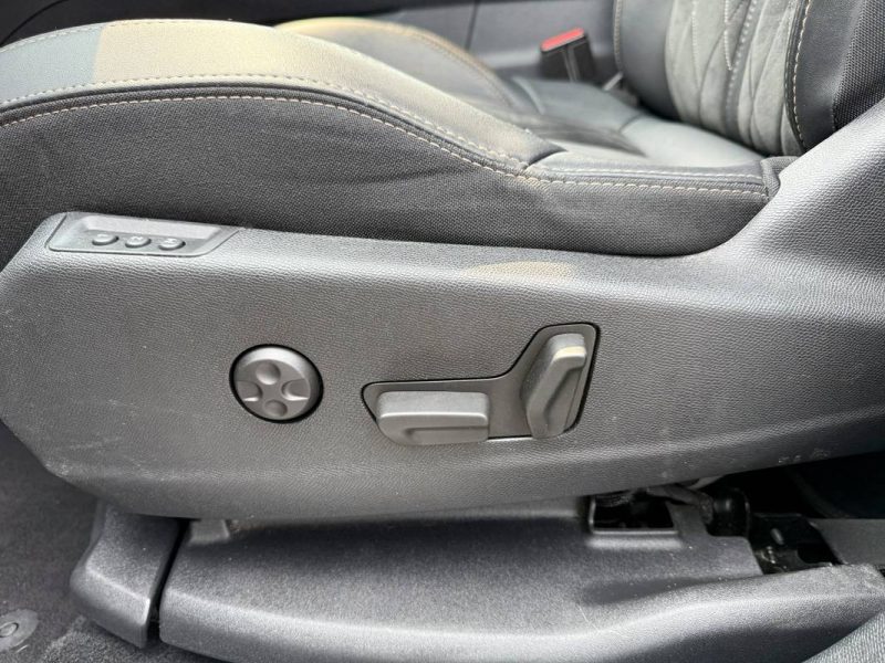 PEUGEOT 5008 II 2.0 BLUEHDI 180 S&S GT LINE EAT8 7 PLACES