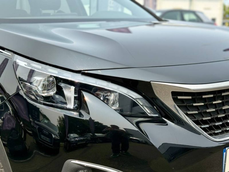 PEUGEOT 5008 II 2.0 BLUEHDI 180 S&S GT LINE EAT8 7 PLACES