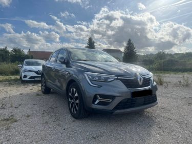 RENAULT ARKANA E-TECH 145CV BUSINESS