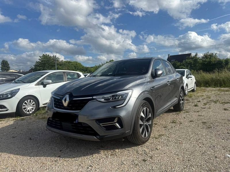 RENAULT ARKANA E-TECH 145CV BUSINESS