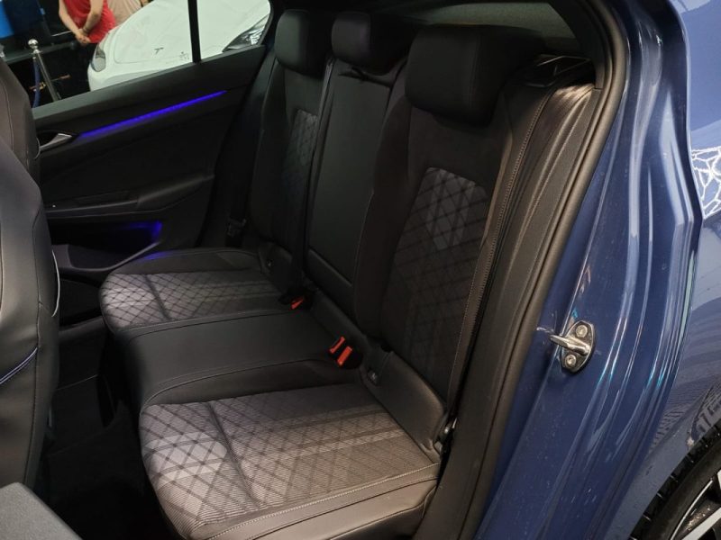 VOLKSWAGEN GOLF VIII 1.5 e-TSi 150cv R-Line DSG7