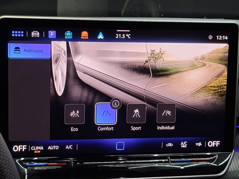 VOLKSWAGEN GOLF VIII 1.5 e-TSi 150cv R-Line DSG7