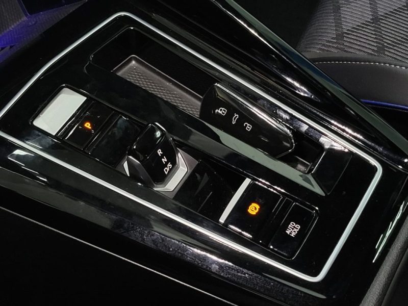 VOLKSWAGEN GOLF VIII 1.5 e-TSi 150cv R-Line DSG7