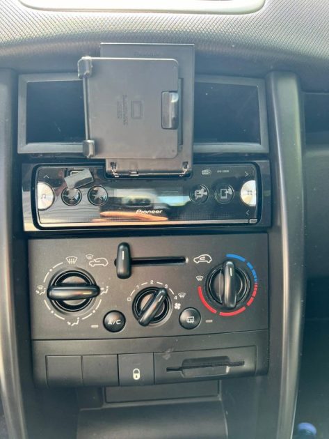 PEUGEOT  207 2008 1.4 VTI 95CV / Moteur à Chaine / Bluetooth / CT OK 