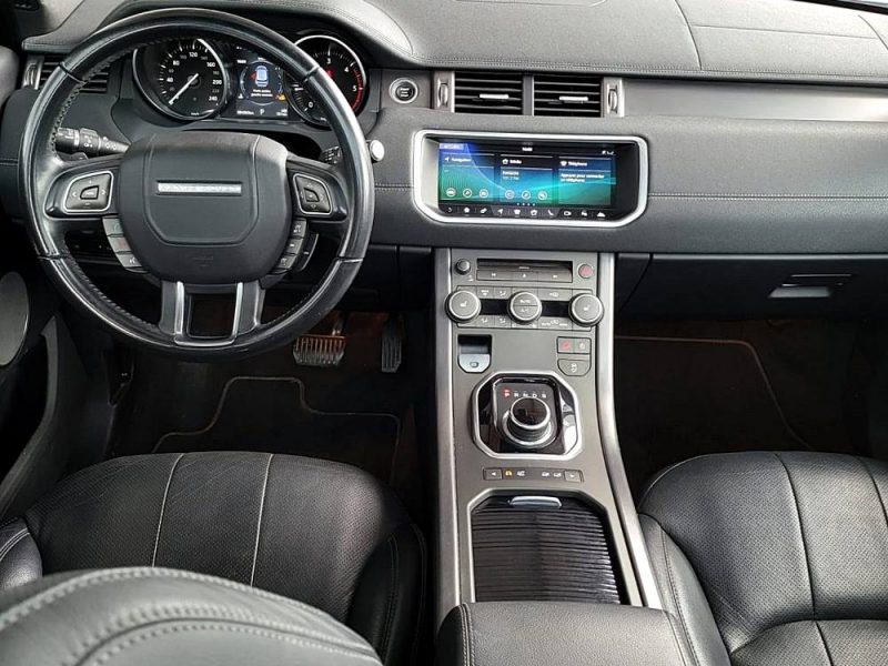 LAND ROVER RANGE ROVER EVOQUE 2.0 TD4 180cv SE Dynamic 4X4 Boîte Auto