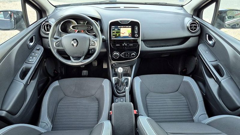 RENAULT CLIO 2016