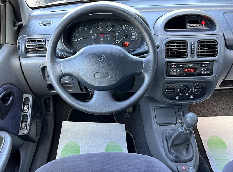 RENAULT CLIO 2 II RTE 1.2 i 60 Cv 56 300 Kms 5 PORTES EXCELLENT ETAT - GARANTIE 1 AN
