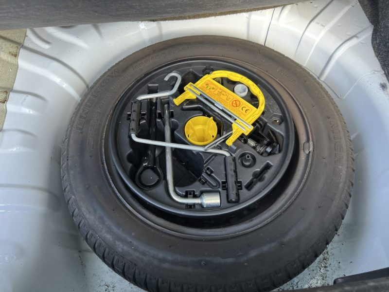 RENAULT CLIO 2 II RTE 1.2 i 60 Cv 56 300 Kms 5 PORTES EXCELLENT ETAT - GARANTIE 1 AN