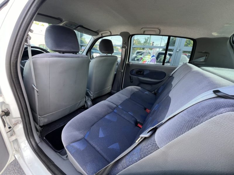 RENAULT CLIO 2 II RTE 1.2 i 60 Cv 56 300 Kms 5 PORTES EXCELLENT ETAT - GARANTIE 1 AN