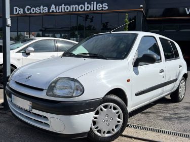 RENAULT CLIO 2 II RTE 1.2 i 60 Cv 56 300 Kms 5 PORTES EXCELLENT ETAT - GARANTIE 1 AN