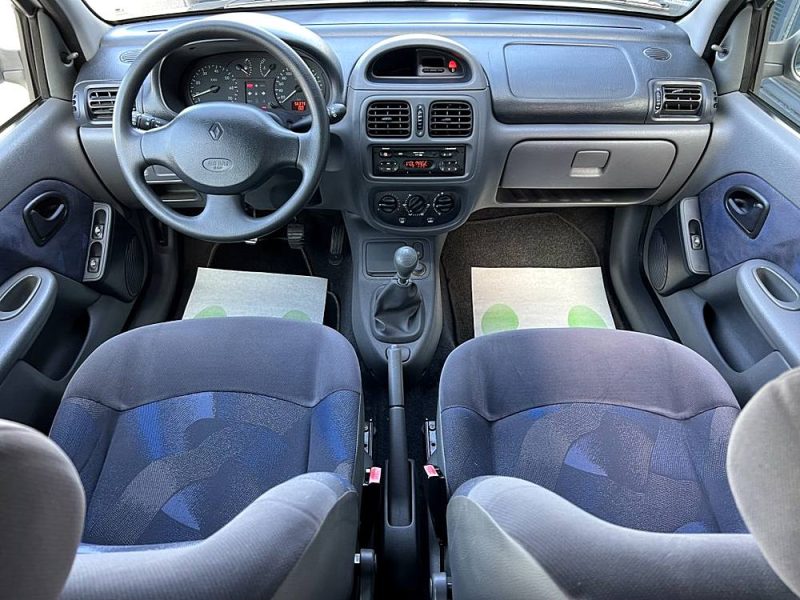 RENAULT CLIO 2 II RTE 1.2 i 60 Cv 56 300 Kms 5 PORTES EXCELLENT ETAT - GARANTIE 1 AN