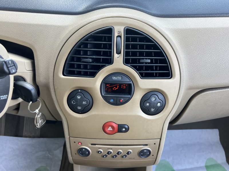 RENAULT MODUS INITIALE 1.6 115 Cv BOITE AUTOMATIQUE CUIR TOIT PANO REGULATEUR CRIT AIR 2 Garantie1an