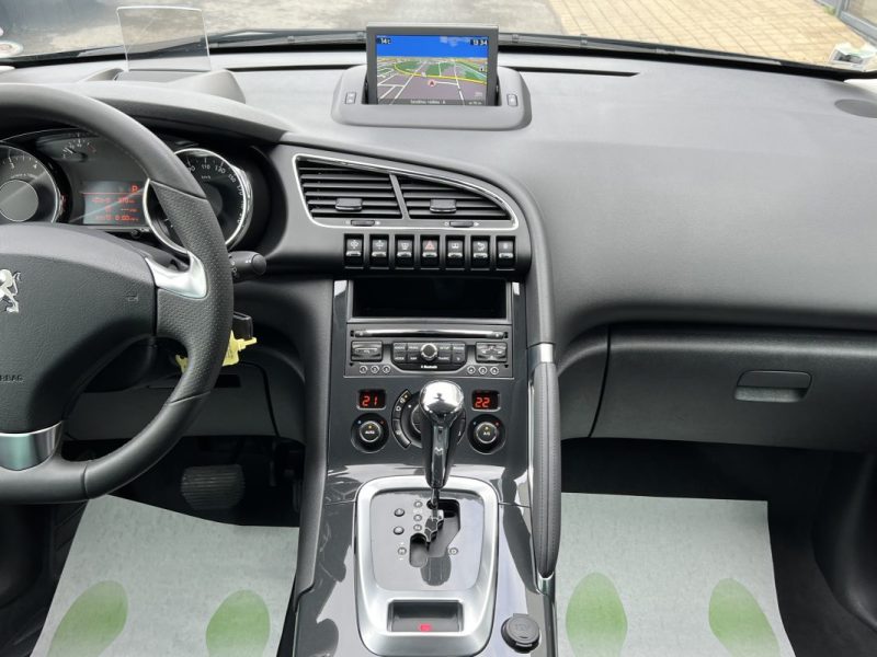 PEUGEOT 3008 PHASE 2 ALLURE 1.6 THP 165 PREMIERE MAIN BOITE AUTOMATIQUE CRIT AIR 1 - GARANTIE 1 AN