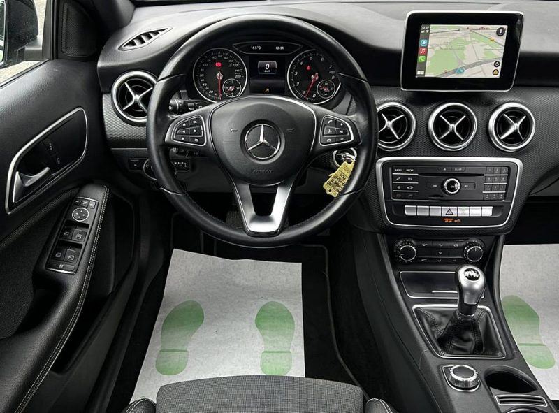 MERCEDES CLASSE A 3 III PHASE 2 180 1.6 122 Cv TOIT OUVRANT APPLE CARPLAY CRIT AIR 1 - GARANTIE 1 AN