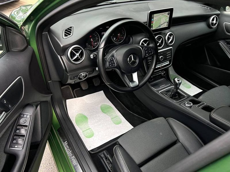 MERCEDES CLASSE A 3 III PHASE 2 180 1.6 122 Cv TOIT OUVRANT APPLE CARPLAY CRIT AIR 1 - GARANTIE 1 AN