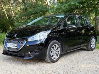 PEUGEOT 208 1.4 HDI 68 ACTIVE BVA 5P