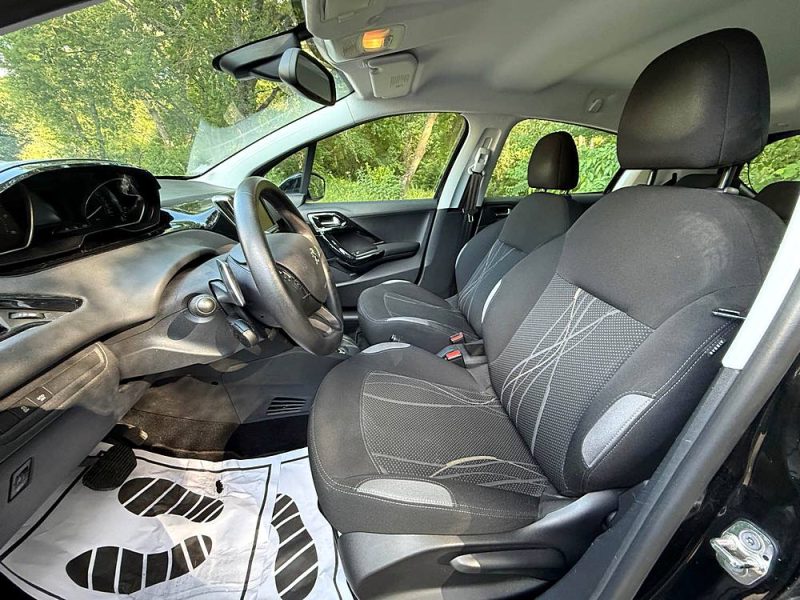 PEUGEOT 208 1.4 HDI 68 ACTIVE BVA 5P