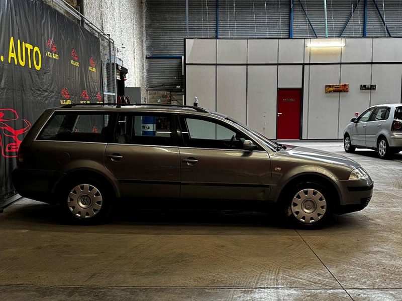 VOLKSWAGEN PASSAT 1.9 TDI 130